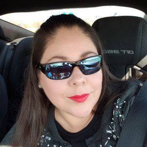 Meet your Posher, Iris